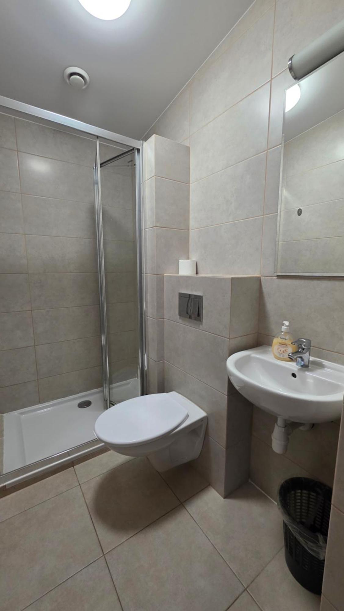 Nad Zalewem 500-163-489 Hotel Zegrze Poludniowe Buitenkant foto
