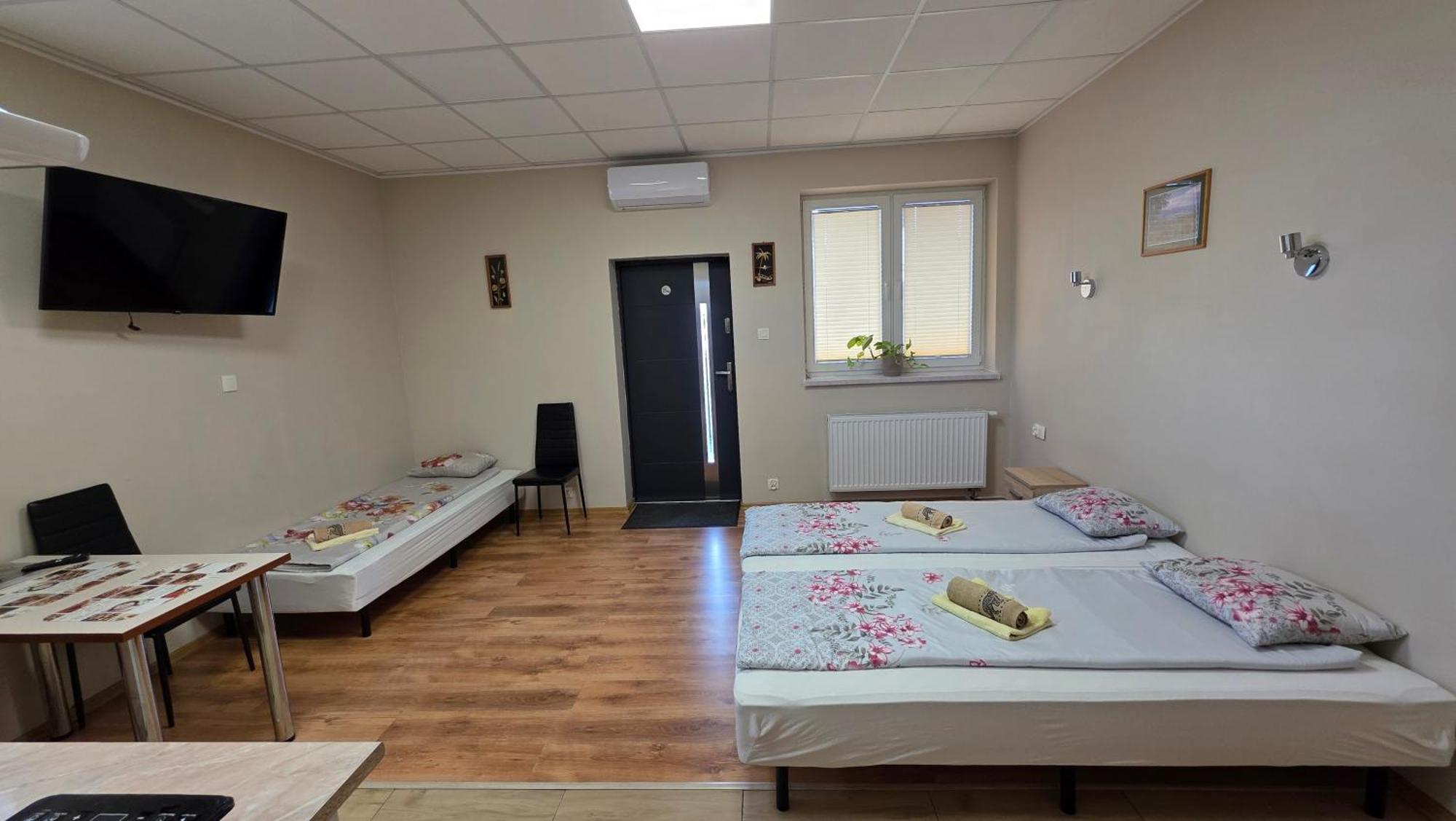 Nad Zalewem 500-163-489 Hotel Zegrze Poludniowe Buitenkant foto